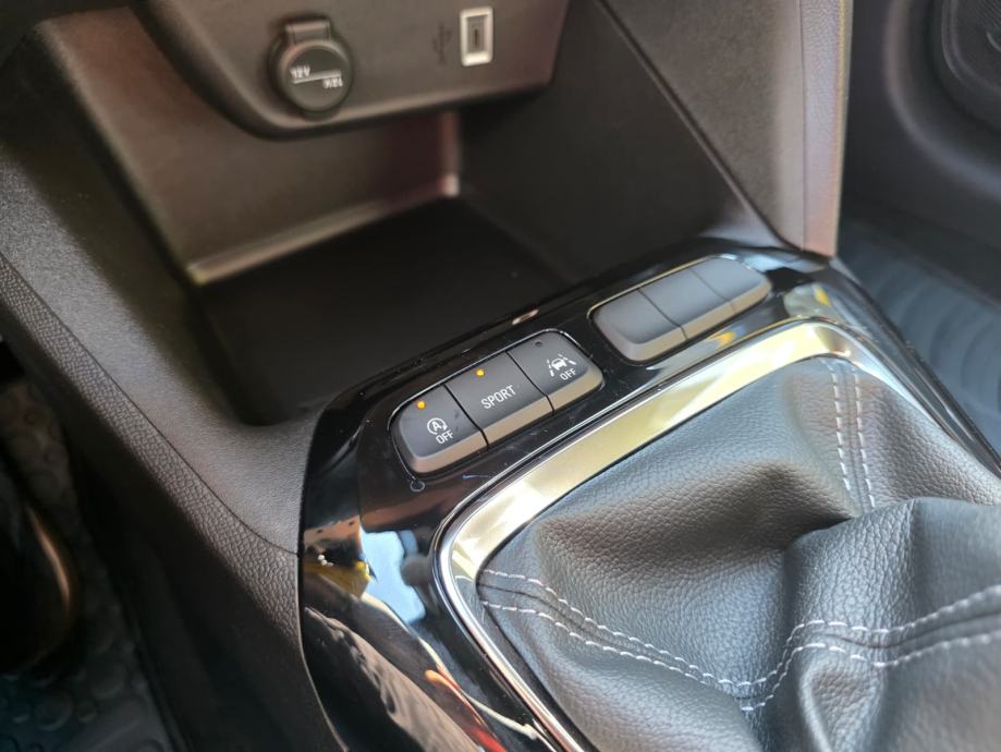 Opel Corsa 1.2 Turbo GS 74Kw - 8 godina garancije!, fotografija 14