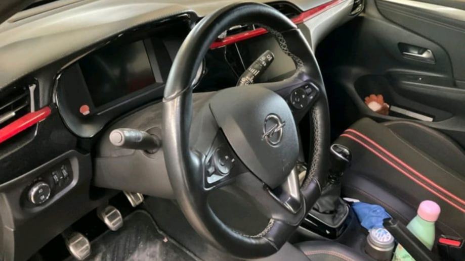 Opel Corsa 1,2 Turbo, fotografija 8