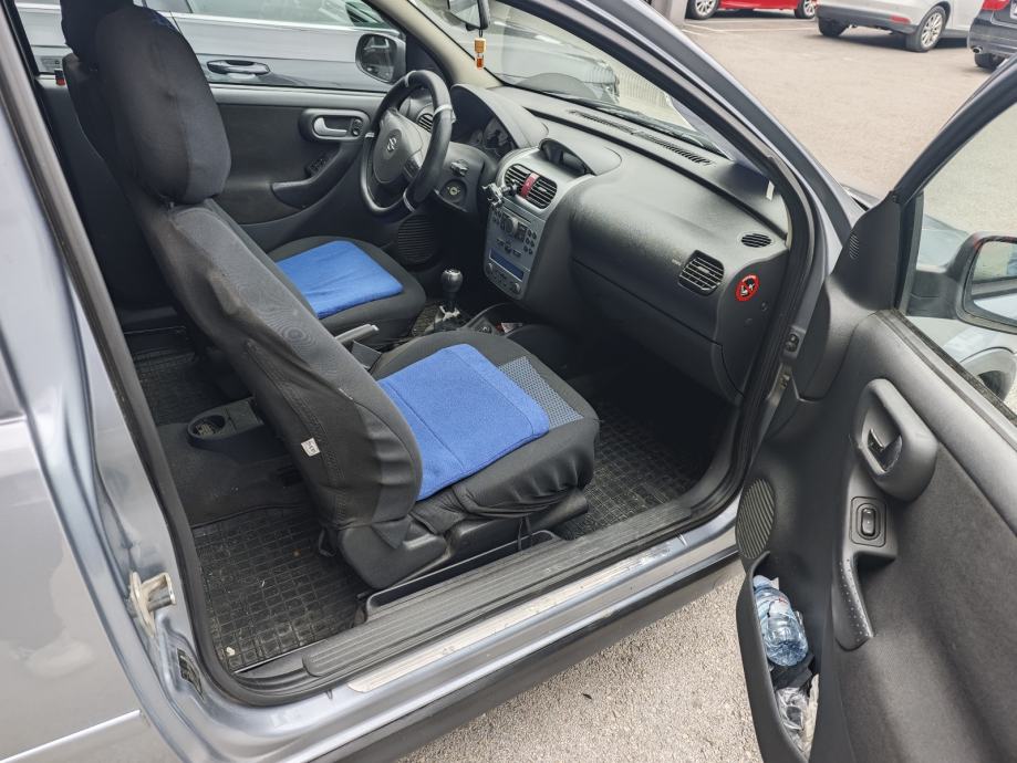 Opel Corsa 1,2 TVIN sport, fotografija 7