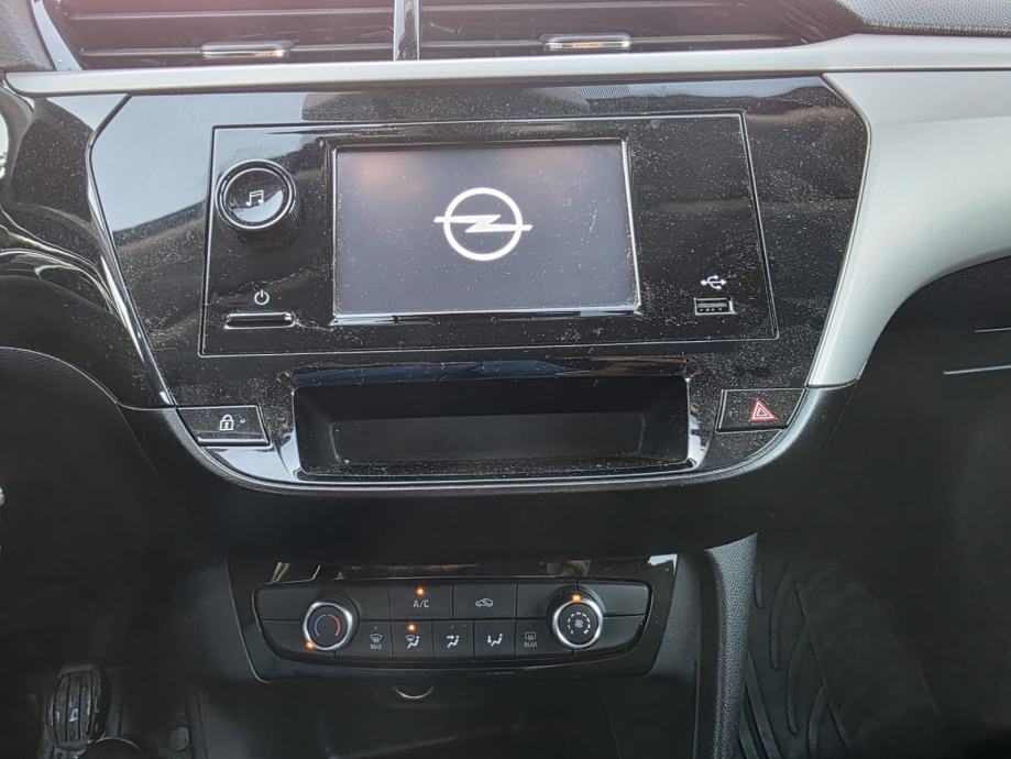 Opel Corsa 1.2i, fotografija 10