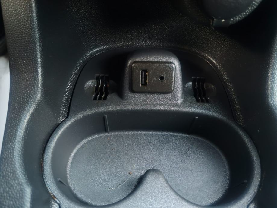 Opel Corsa 1,3 CDTI 2012g, 174000 km, kartice do 36 rata, fotografija 15