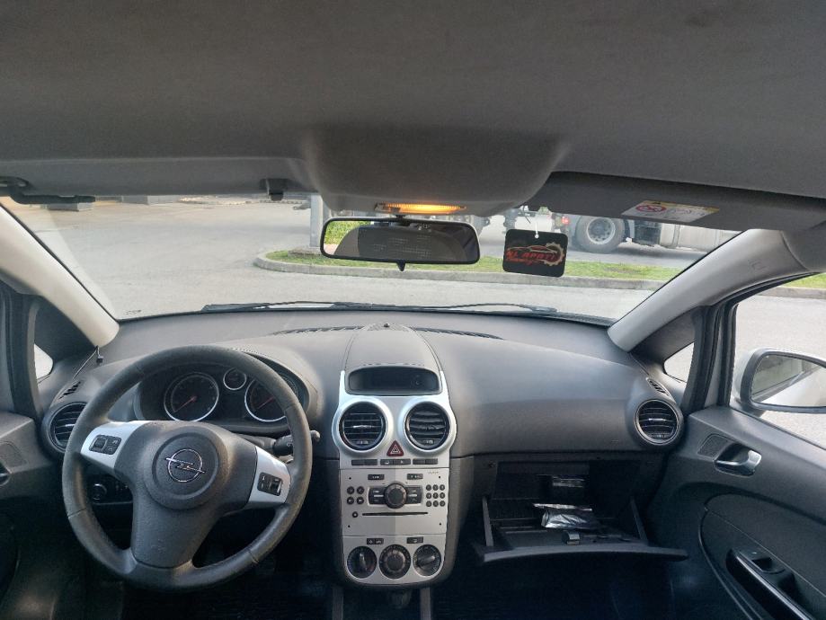 Opel Corsa 1.3 CDTI 2014 g** Reg 1 godinu 10/27**akcija**, fotografija 7