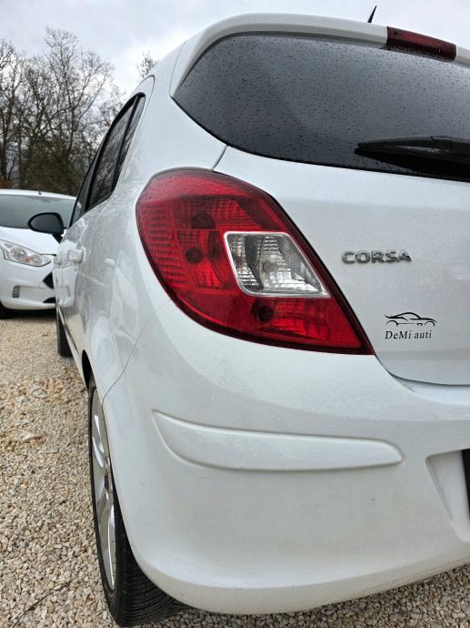 Opel Corsa 1,3 CDTI COSMO-FULL OPREMA 123500km, fotografija 9