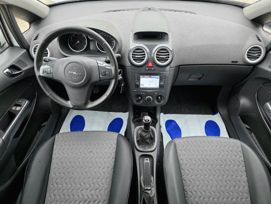 Opel Corsa 1,3 CDTI COSMO-FULL OPREMA 123500km, fotografija 13