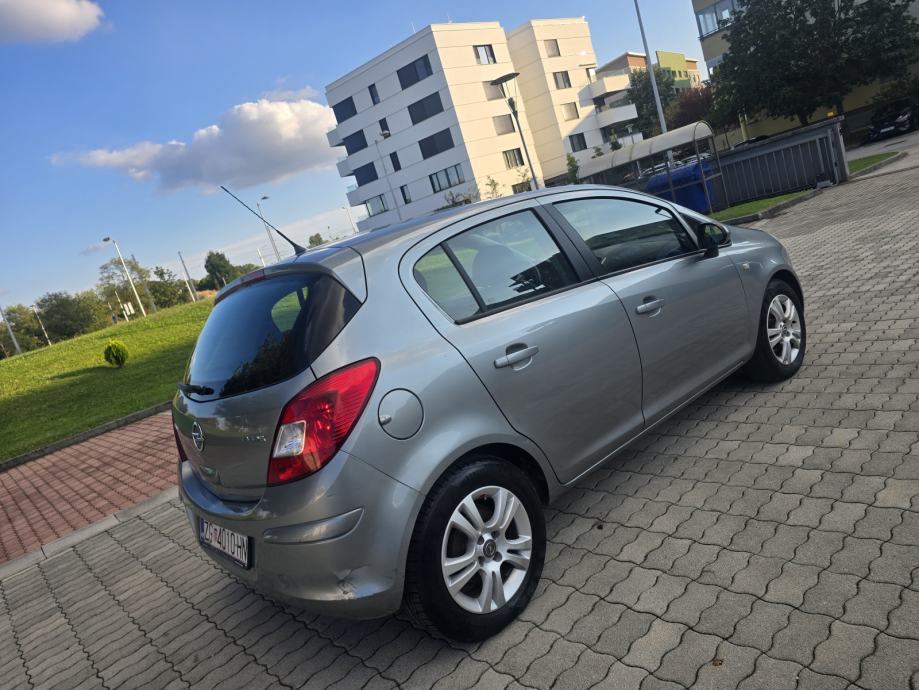 Opel Corsa 1,3 CDTI Servo,Alu,Klima,Maglenke,Kredit-Zamjena Skuter sl., fotografija 8