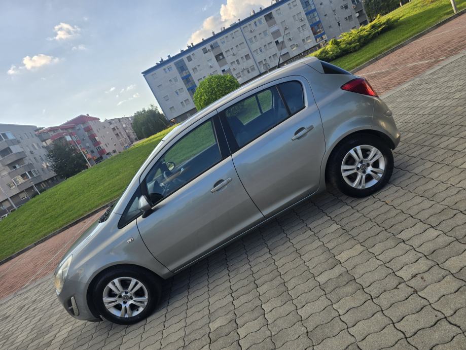 Opel Corsa 1,3 CDTI Servo,Alu,Klima,Maglenke,Kredit-Zamjena Skuter sl., fotografija 4