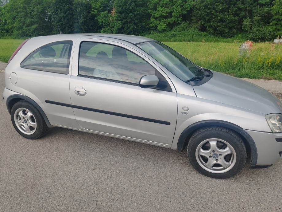 Opel Corsa 1,3 CDTI, pogled izvana - slika 4