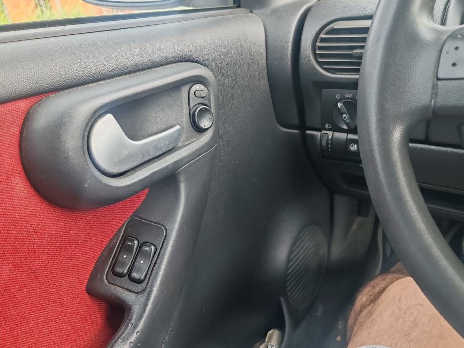 Opel Corsa 1,3 CDTI, fotografija 10