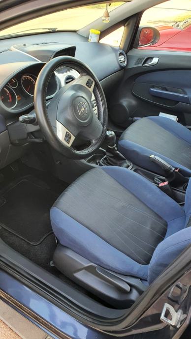 Opel Corsa 1,3 CDTI (KLIMA), fotografija 7