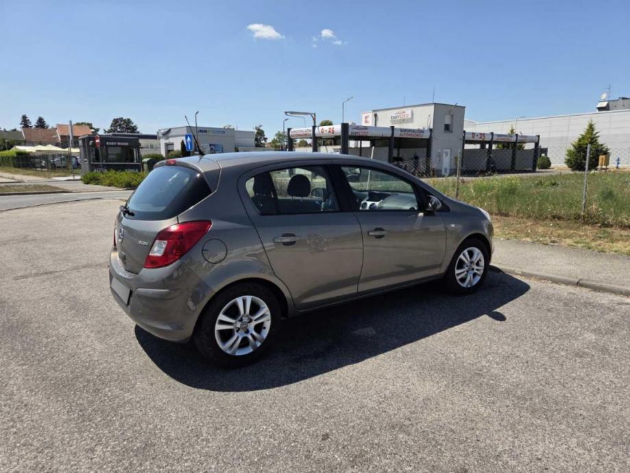 Opel Corsa 1,3 CDTI, 2011, 70kW, 5/2027, 2 seta kotača, fotografija 6
