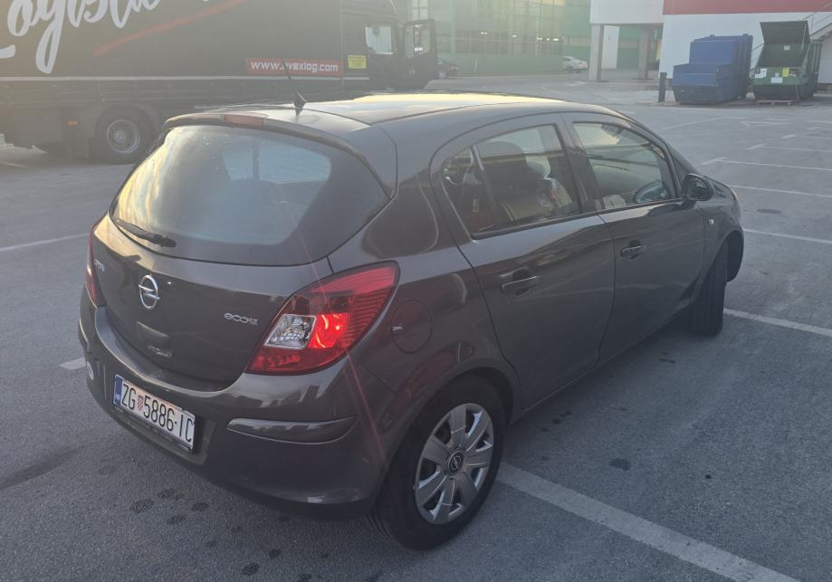 Opel Corsa 1,3 CDTI, fotografija 5