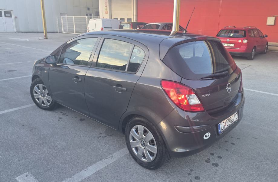 Opel Corsa 1,3 CDTI, fotografija 6
