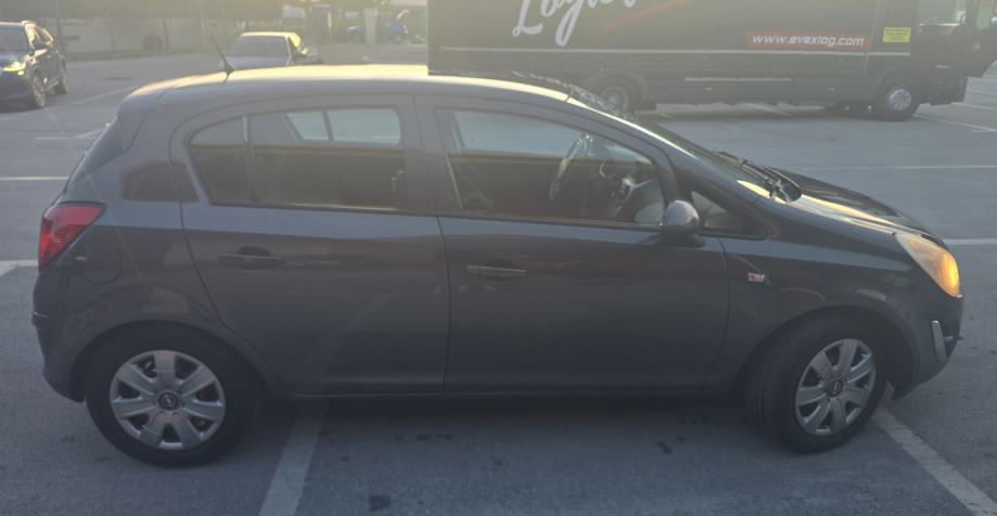 Opel Corsa 1,3 CDTI, fotografija 7