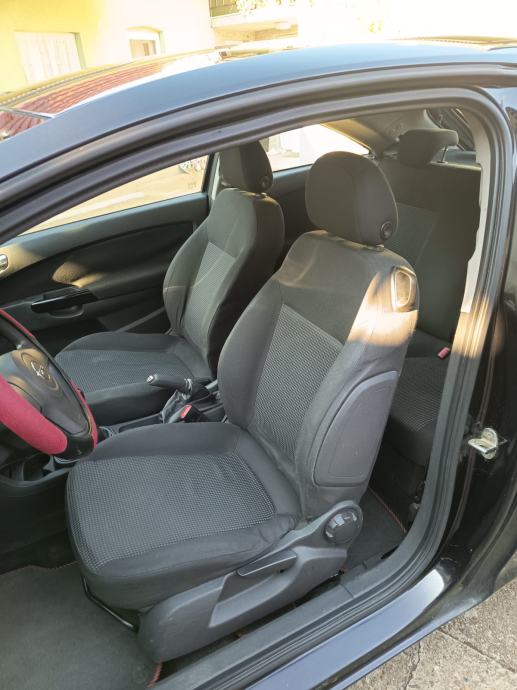 Opel Corsa 1,3 CDTI, fotografija 6