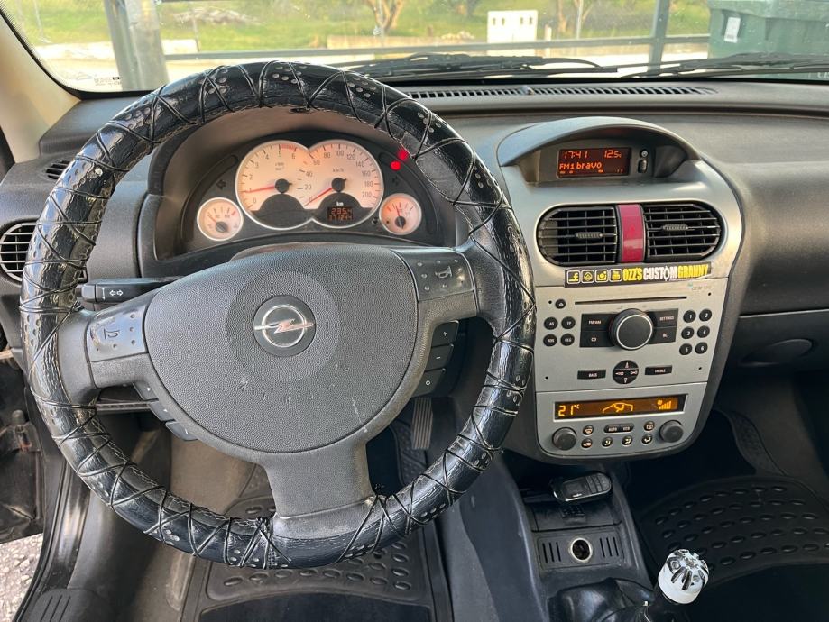 Opel Corsa 1,3 CDTI Klima, MF volan, El. Podizači, fotografija 7