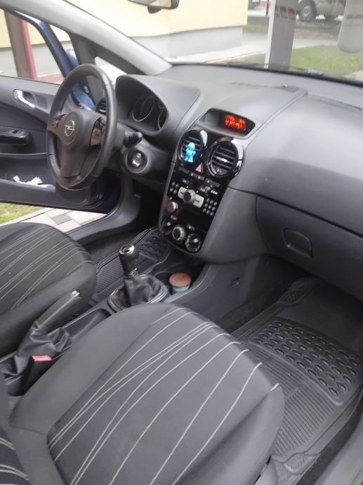 Opel Corsa 1,3 CDTI, fotografija 6