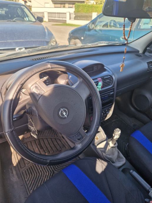 Opel Corsa 1,3 CDTI, fotografija 5