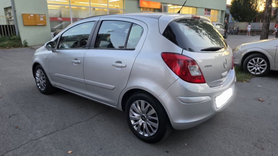 Opel Corsa 1,3 CDTI ---ZAMJENA SKUPLJE/JEFTINIJE, fotografija 13