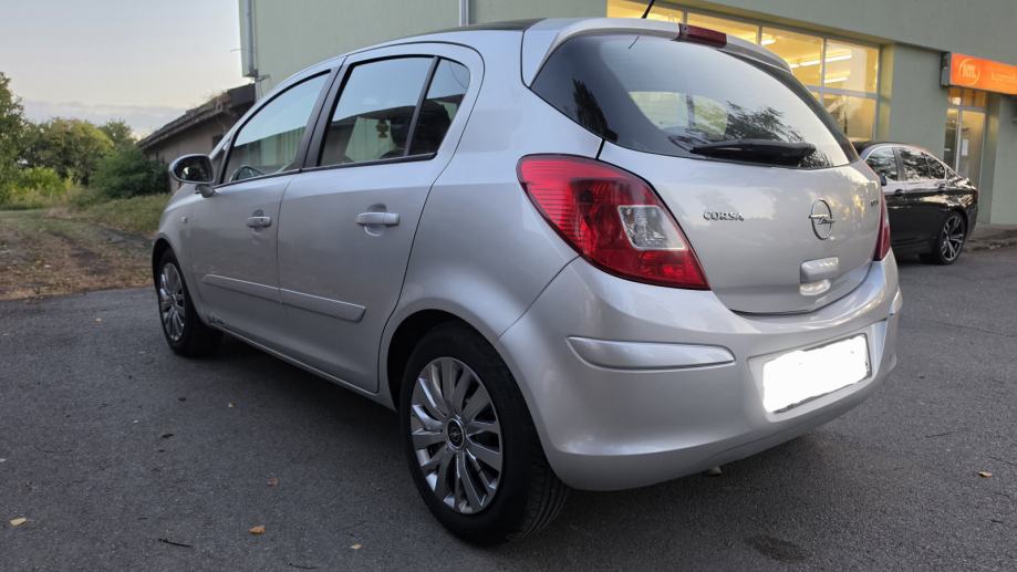 Opel Corsa 1,3 CDTI ---ZAMJENA SKUPLJE/JEFTINIJE, fotografija 4