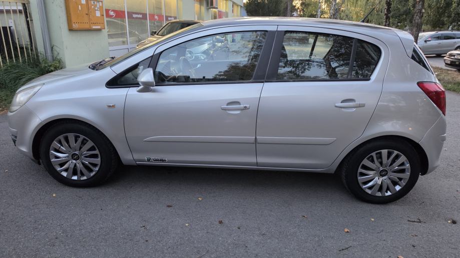 Opel Corsa 1,3 CDTI ---ZAMJENA SKUPLJE/JEFTINIJE, fotografija 3
