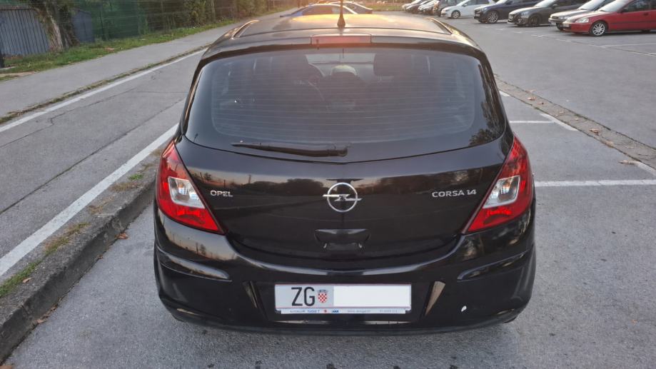 Opel Corsa 1,4 benzin, 16V, 66 kW, 2007. - 168.000 km, fotografija 4