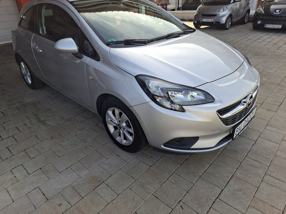 Opel Corsa 1,4 BENZIN SAMO 107000 TKM, pogled izvana - slika 4