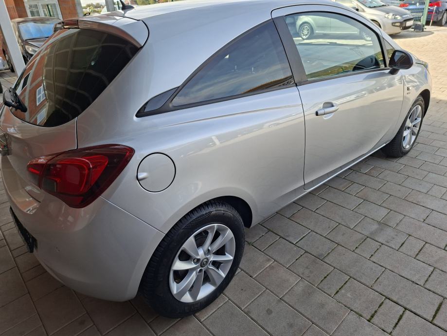 Opel Corsa 1,4 BENZIN SAMO 107000 TKM, pogled izvana - slika 5