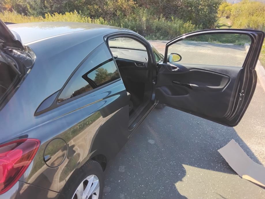 Opel Corsa 1,4, fotografija 11