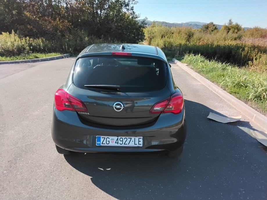 Opel Corsa 1,4, fotografija 2