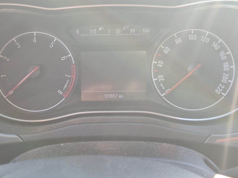 Opel Corsa 1,4 Turbo, 2015, fotografija 6