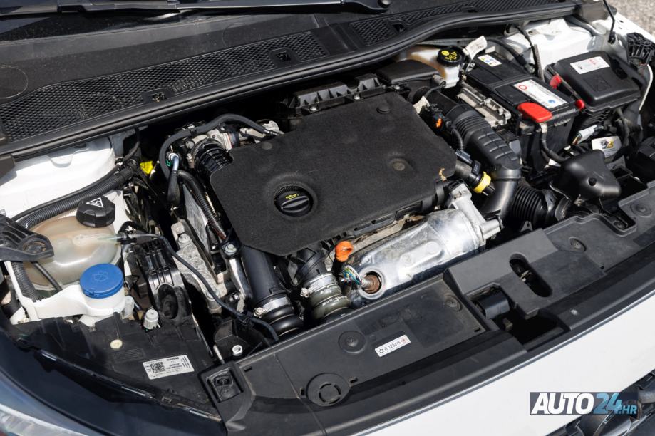 Opel Corsa 1,5 D EDITION|RATA 94 €|HR AUTO|1. VLASNIK|SERVISNA|, fotografija 9