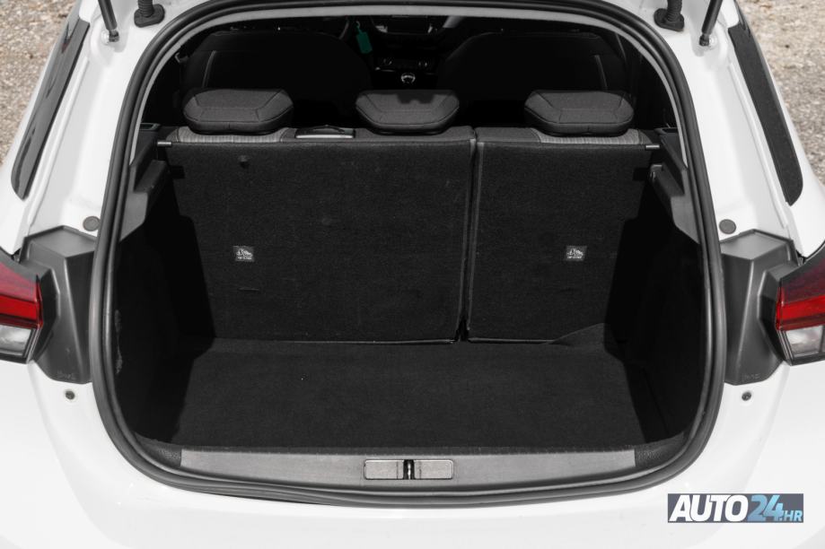Opel Corsa 1,5 D EDITION|RATA 94 €|HR AUTO|1. VLASNIK|SERVISNA|, fotografija 12