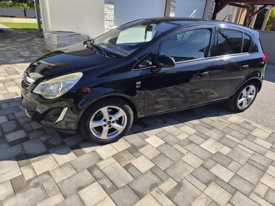 Opel Corsa 1,7 CDTI 96kw/130ps, fotografija 2