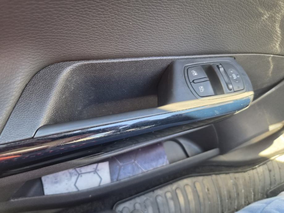 Opel Corsa 1,7 CDTI 96kw/130ps, fotografija 16