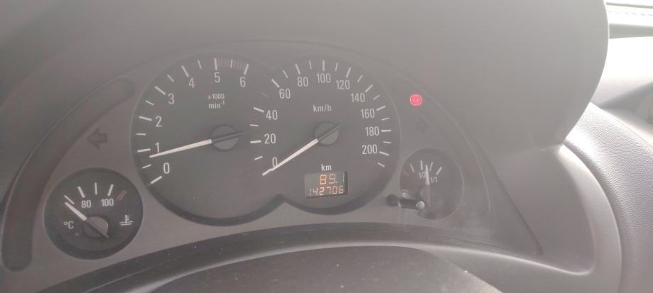 Opel Corsa 1,7 CDTI, fotografija 6