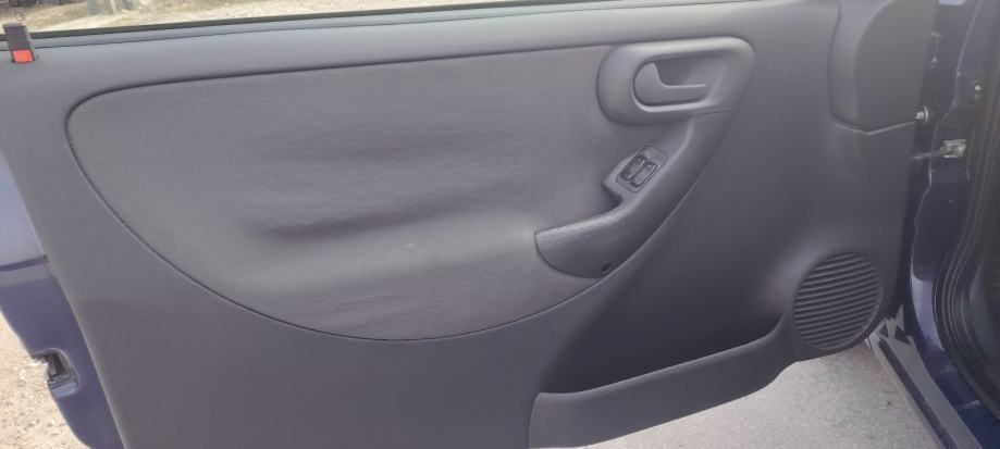 Opel Corsa 1,7 CDTI, fotografija 5