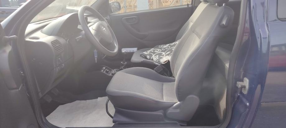 Opel Corsa 1,7 CDTI, fotografija 9