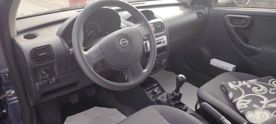 Opel Corsa 1,7 CDTI, fotografija 10