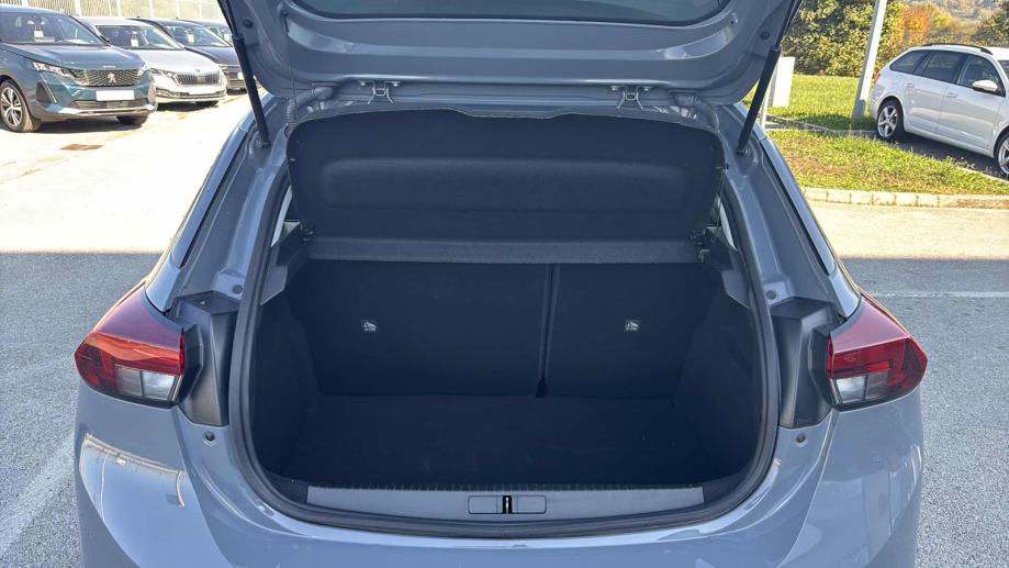 OPEL CORSA 2024 • PREMIUM jamstvo • AutoZubak Rabljena, fotografija 12