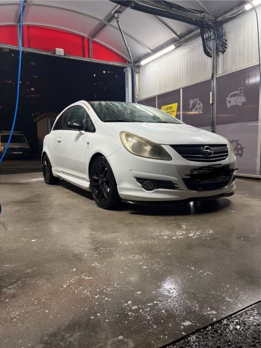 Opel Corsa OPC line, fotografija 3