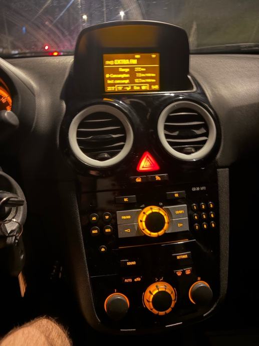 Opel Corsa OPC line, fotografija 10