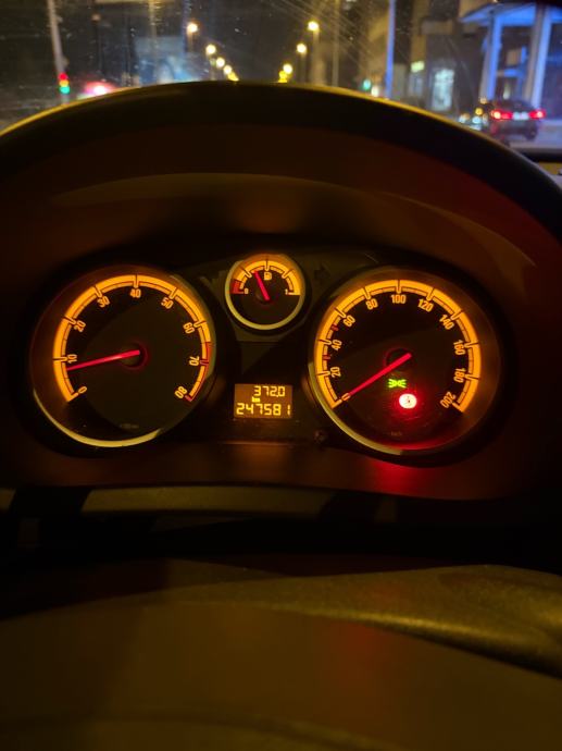 Opel Corsa OPC line, fotografija 11