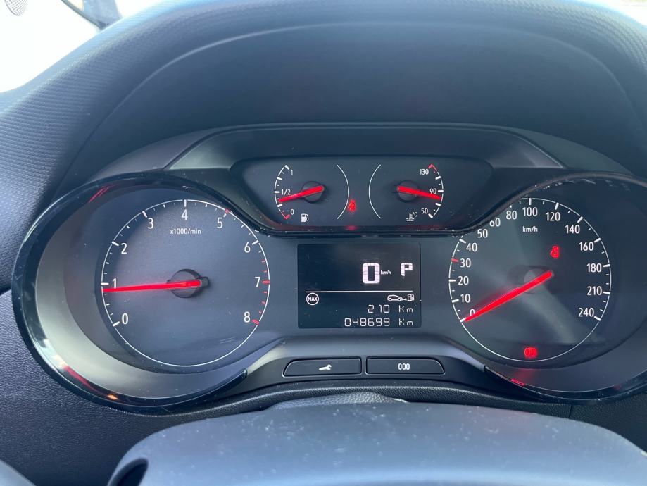 Opel Crossland 1,2 Automatik 1.VL Nije uvoz, fotografija 15