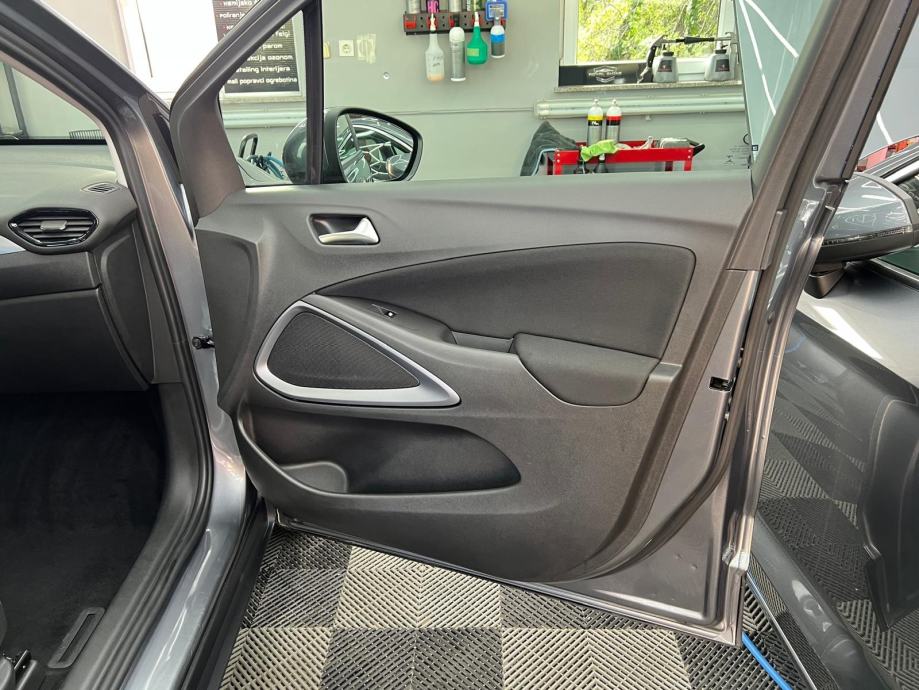 Opel Crossland 1.2 T automatik, fotografija 12