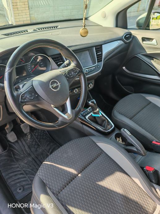 OPEL CROSSLAND X INNOVATION 1.2 T, samo 79.000 km, fotografija 7