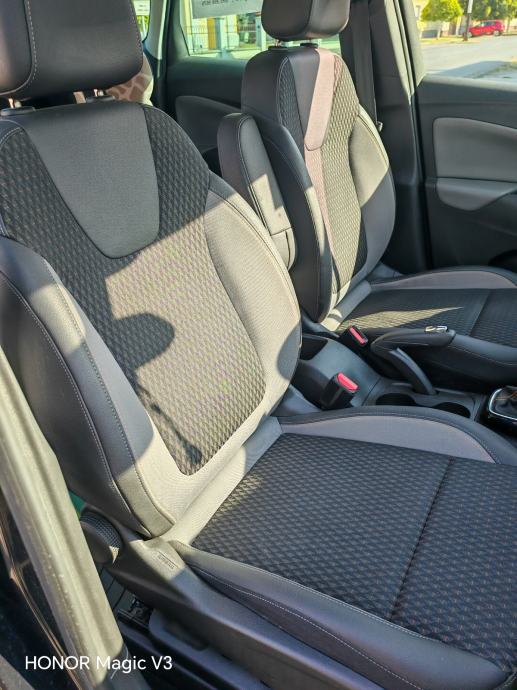 OPEL CROSSLAND X INNOVATION 1.2 T, samo 79.000 km, fotografija 13