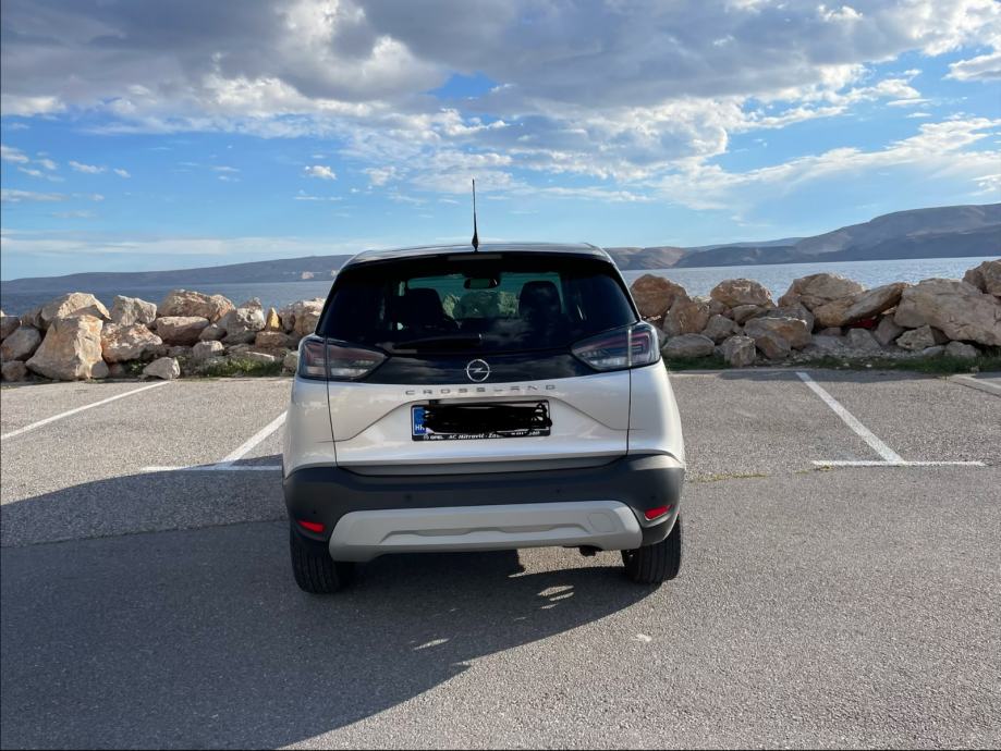 Opel Crossland 1,2 Turbo, fotografija 2