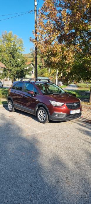 Opel Crossland 1,5 D, fotografija 4