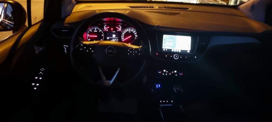 Opel Crossland 1,5 D, fotografija 10
