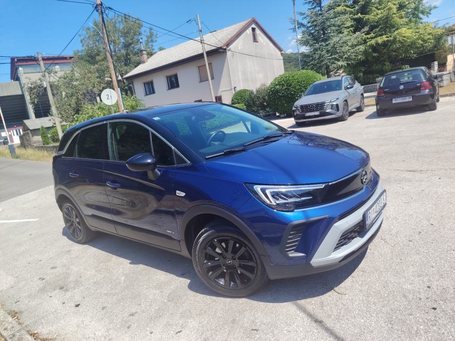 Opel Crossland Blitz 1.2 Turbo 110KS, fotografija 3